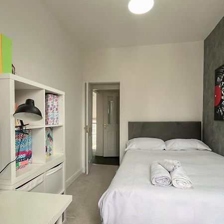 Ferienwohnung Beautiful 3Bd Flat In Archway London Exterior foto